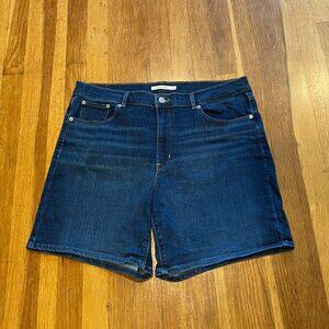 Levi's Blue Denim Classic Short Size 32